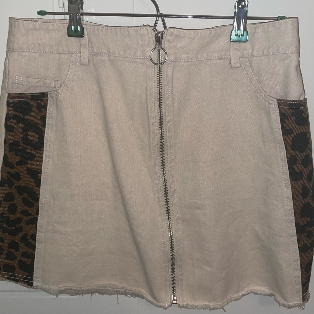 Zip Front Jean Skirt, Leopard Siding